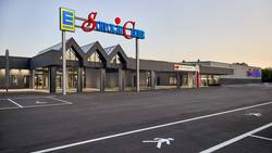 Quelle: Scheck-in Markt des Scheck-in Sinzheim im Licht der Dämmerung